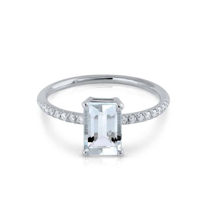 Anillo Oro Blanco Aguamarina con 16 Brillantes