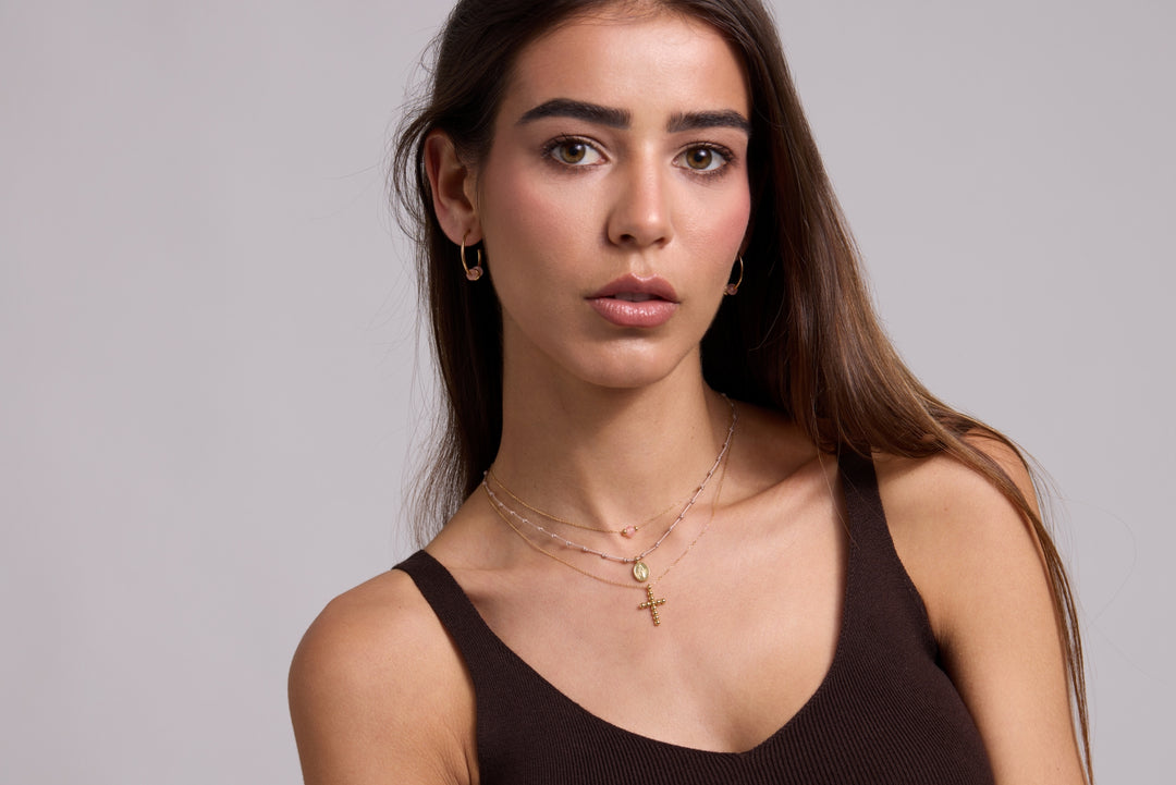 Collar oro mil nudos macramé Milagrosa