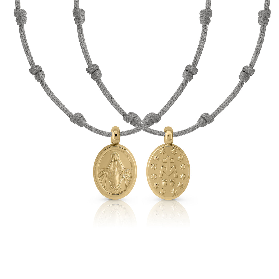 Collar Mil Nudos Macramé Oro Milagrosa gris
