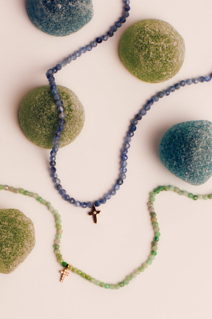 Gold emerald necklace with Star of Bethlehem